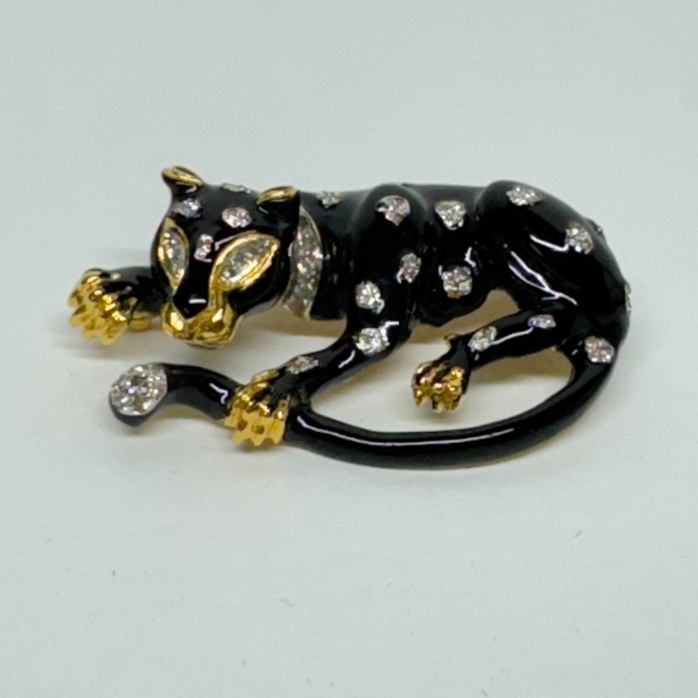 VTG Vogue Bijoux Gold Tone Rhinestone Enamel Leopard Panther Brooch Pin